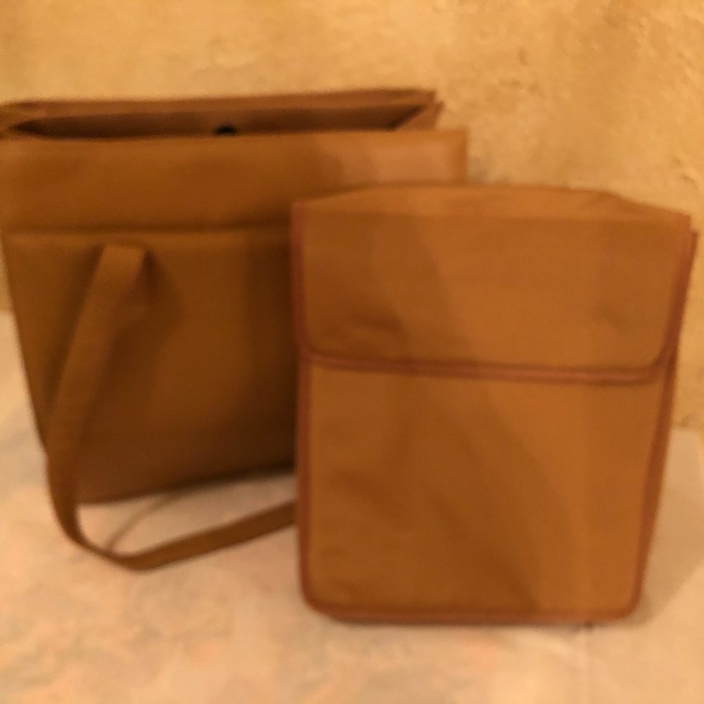 NWOT Leather Wilson tall Laptop Briefcase